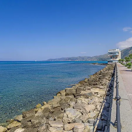 Holiday home 5 Bedroom Awesome In Casalvelino Casal Velino