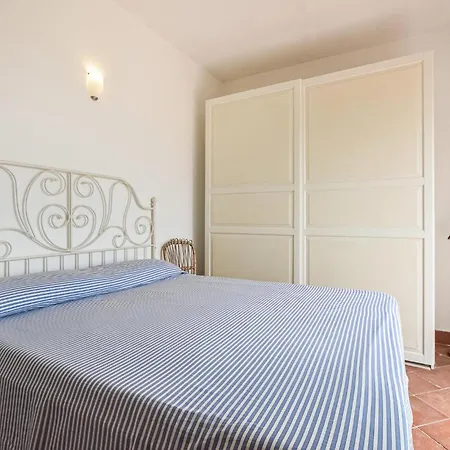 5 Bedroom Awesome In Casalvelino Holiday home *