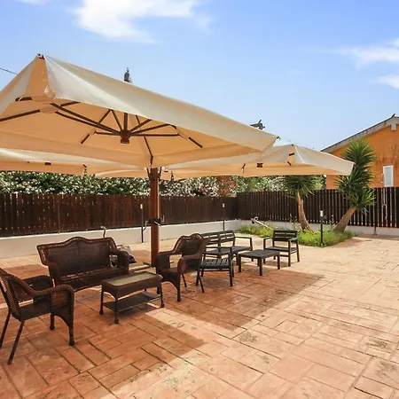 Holiday home 5 Bedroom Awesome In Casalvelino
