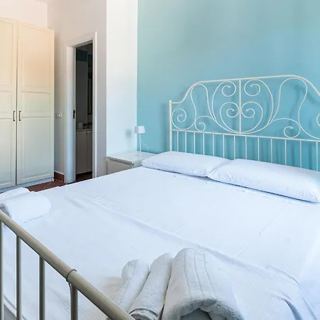 5 Bedroom Awesome In Casalvelino