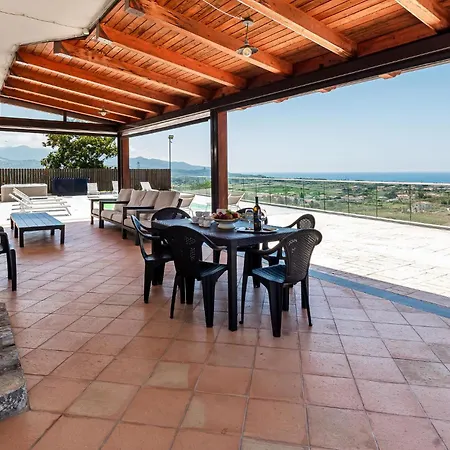 5 Bedroom Awesome In Casalvelino *